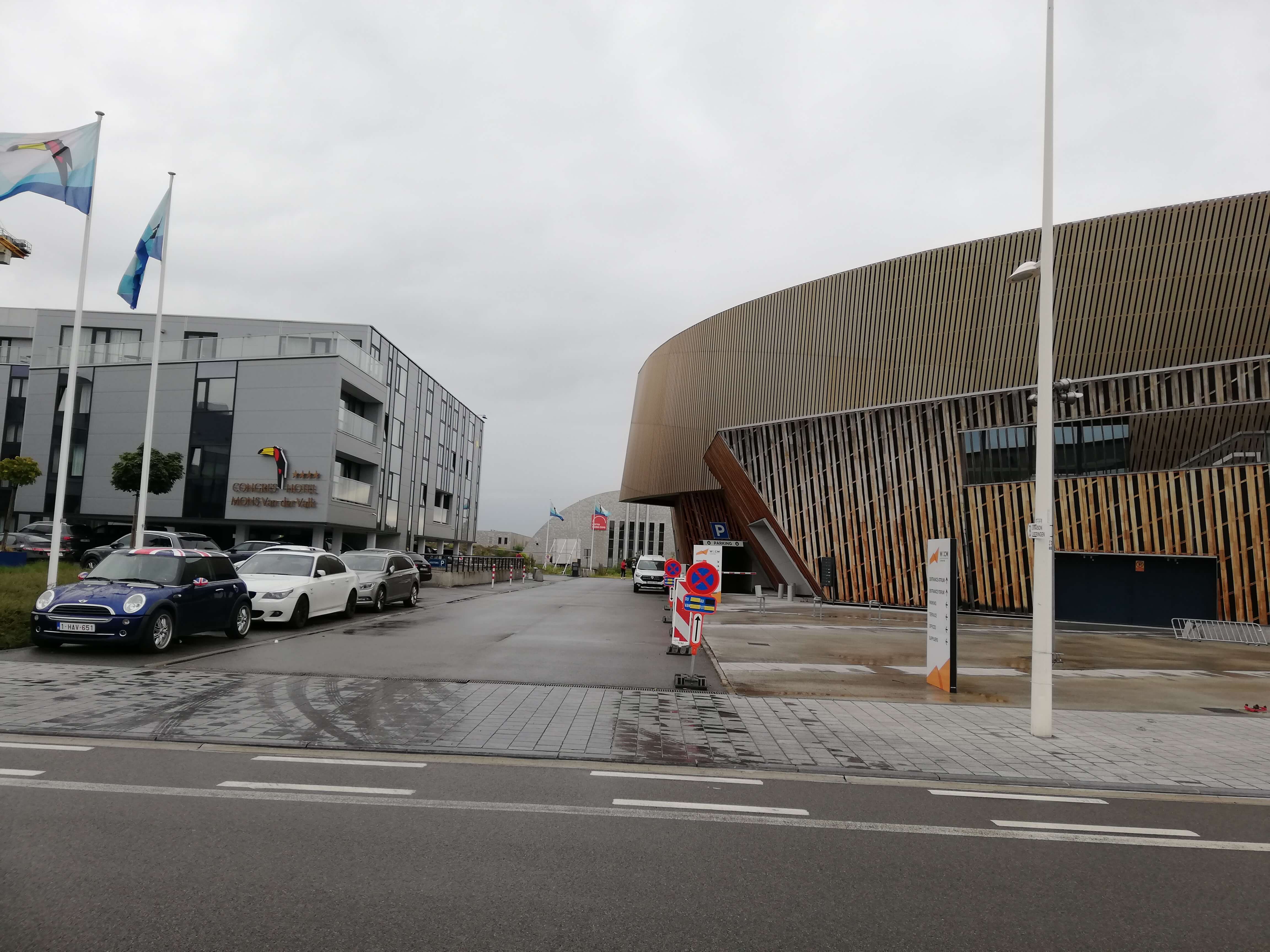 Road between building and hotel