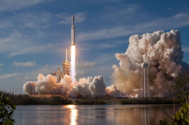 rocket-launch-spacex-webstanz