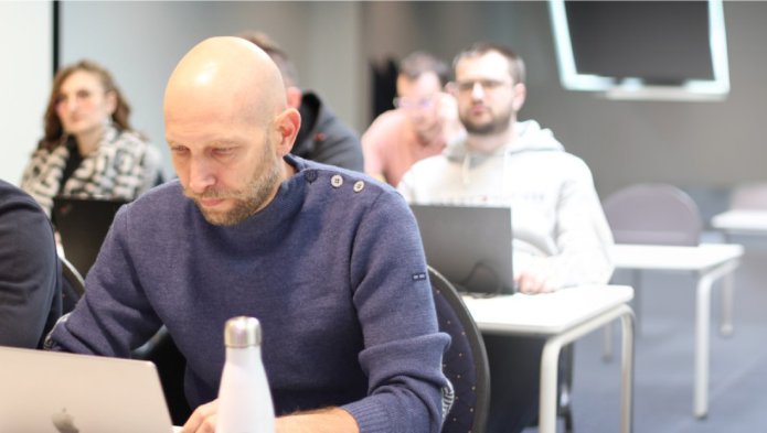 nicolas webstanz team meeting
