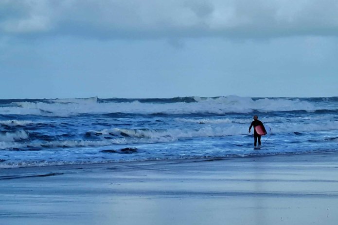 nico-surf