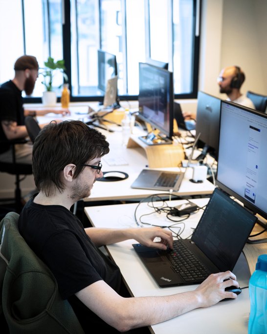 équipe frontend travaillant chez webstanz